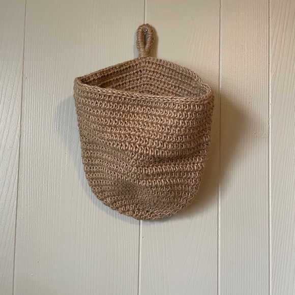 Jute Hanging Fruit And Vegetable Basket - Picture 4 of 5